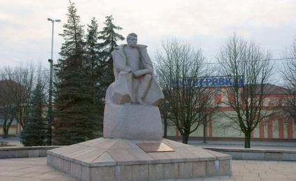 Памятник Александру Василевскому