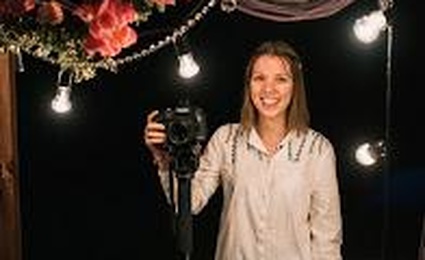 Александра Ом 