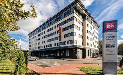 Отель Ibis
