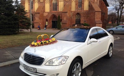 Mercedes-Benz W 221